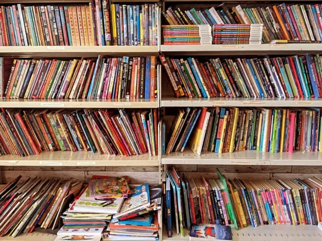 Toys, games, books galore! We have lots of fun things for all your little treasure hunters 🪎 
Take advantage of our extended hours and bring a smile to the little people in your life 💫

Donation Hours: 
Monday/Tuesday/Saturday/Sunday 10am-4pm 
Wednesday/Thursday/Friday 10am-7pm 

Store Hours: 
Monday/Tuesday/Saturday/Sunday 10am-5pm
Wednesday/Thursday/Friday 10am-8pm 

Closed on all Statutory holidays